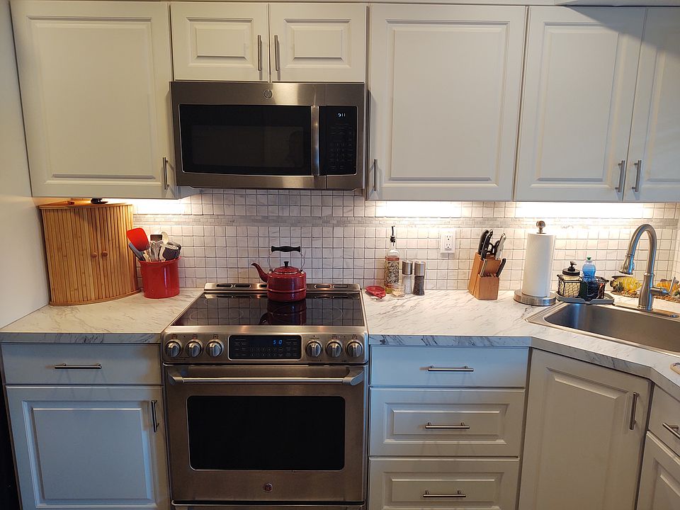 1st image of 1067 Aberdeen Dr #1067A