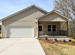 42629 Greenview Dr, Albemarle, NC 28001