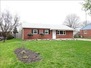 205 Carol Ln photo 1