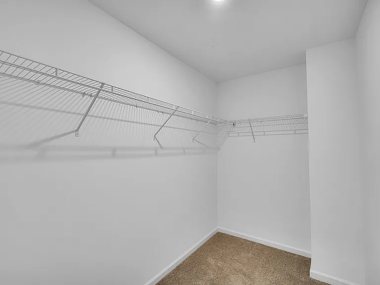 1224 Maxwell Ct — Photo 32