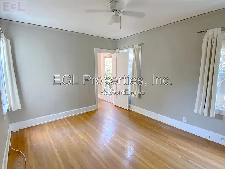 1203 Poinsettia Pl — Photo 6