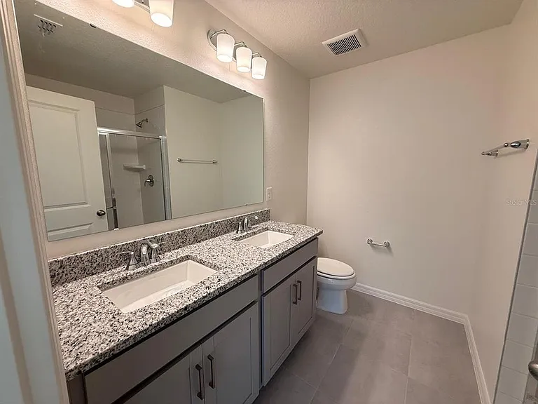 16607 Luminary Loop — Photo 11