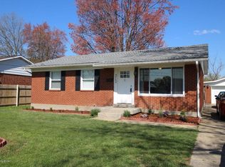 5702 Pine Tree Dr, Louisville, KY 40219