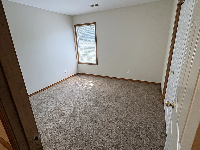 201 Brooke Castle Dr #1 — Photo 10