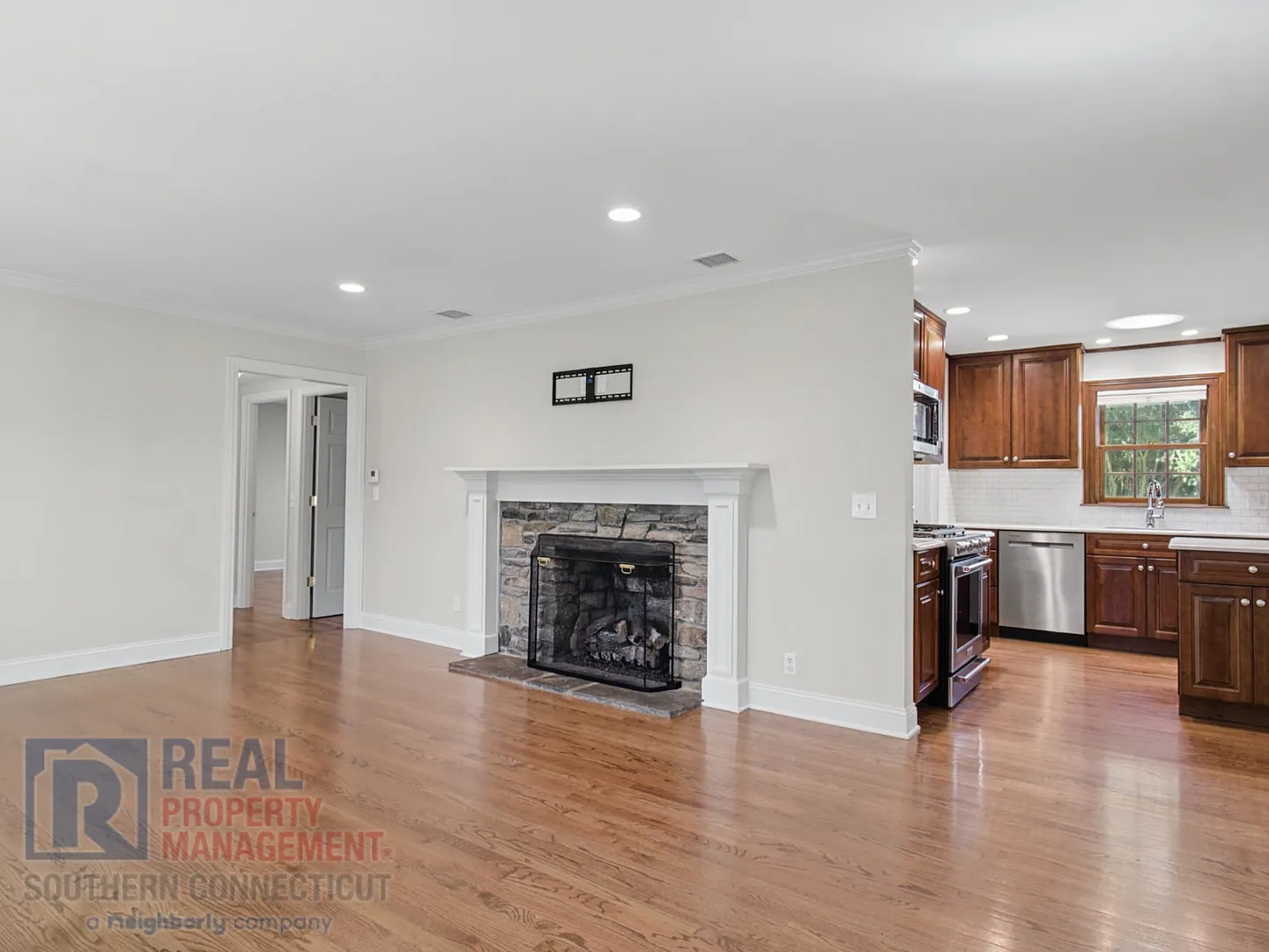 Charming 3-Bedroom Rental in Prime Madison Location — Photo 2
