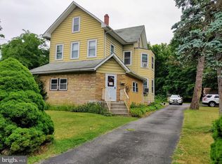 633 N Lenola Rd, Moorestown, NJ 08057