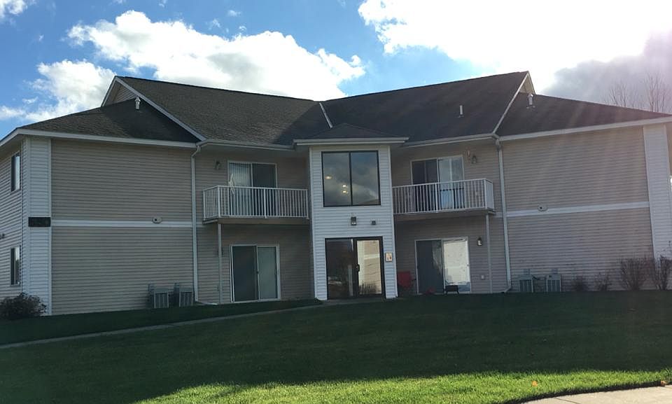 1st image of 650 Northern Mdws APT 101
