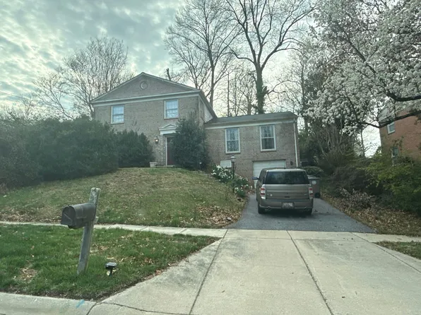 2285 Dunster Ln, Rockville, MD 20854