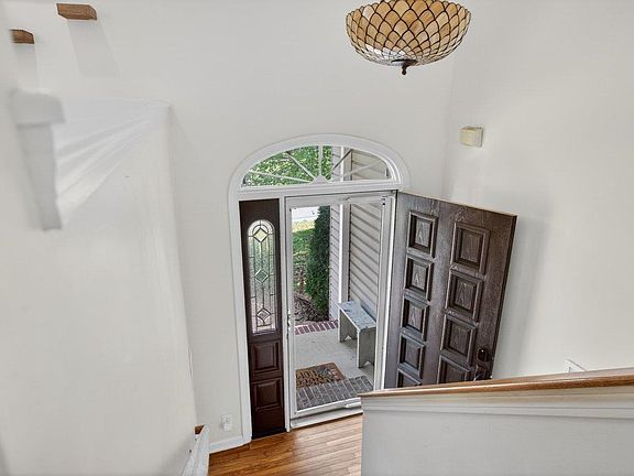 3rd image of 161 Sweetgum St