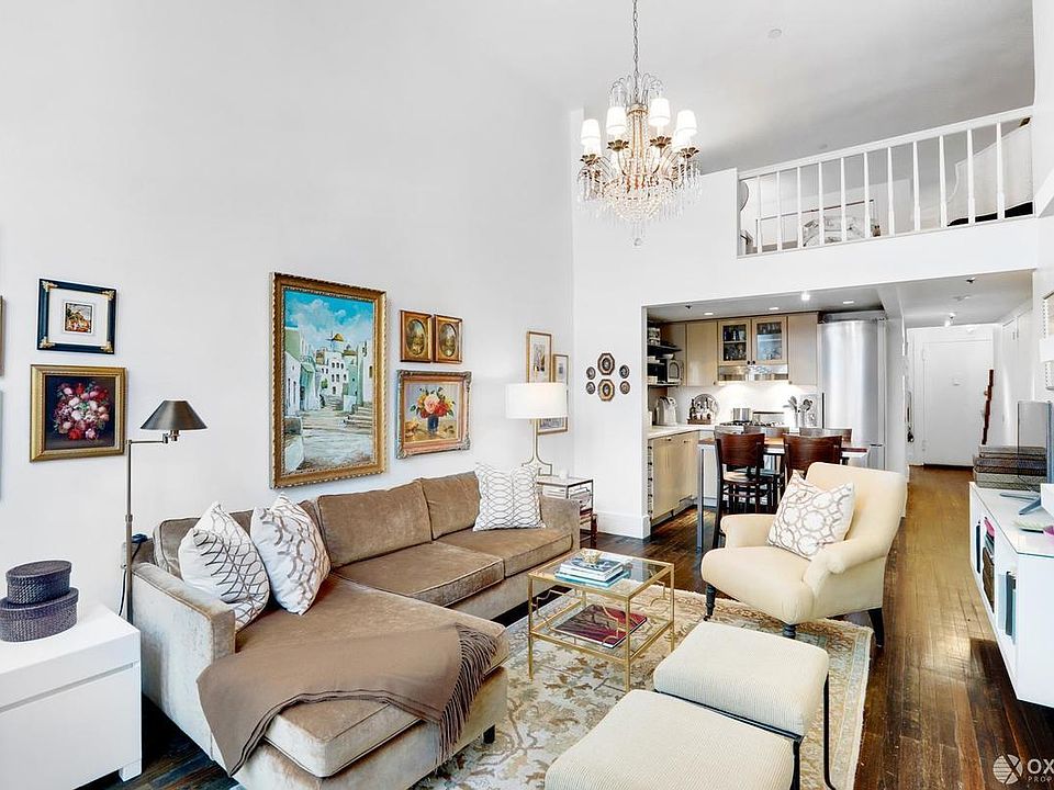 1st image of 801 Broadway #504