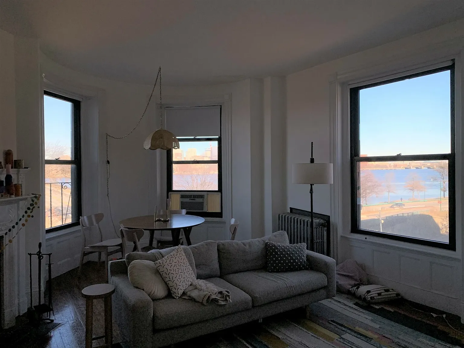 506 Beacon St — Photo 4