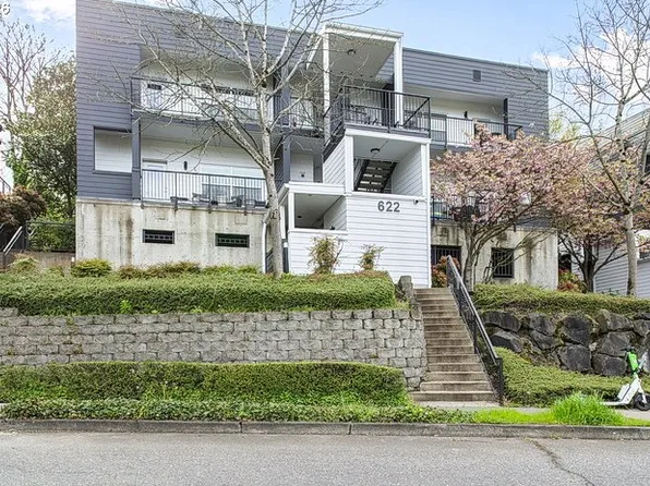 622 S Nevada St #D, Portland, OR 97219