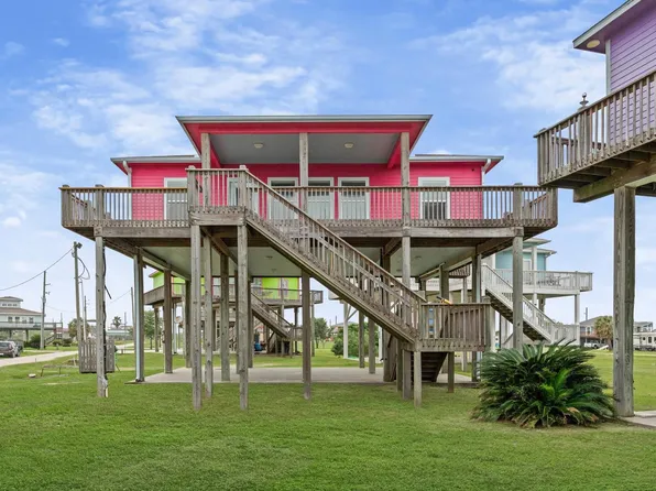 818 Johnson Crawford Cir W, Pt Bolivar, TX 77650