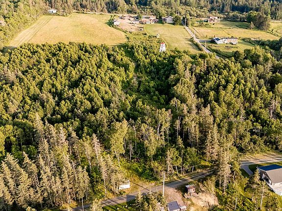 3rd image of Ocean View Rd