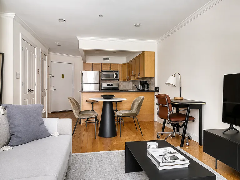 143 Mulberry St #A4 — Photo 4