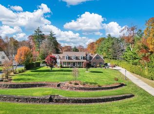 14 Ridgewood Rd, East Longmeadow, MA 01028