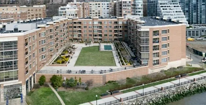 20 Avenue At Port Imperial #236 — Photo 15