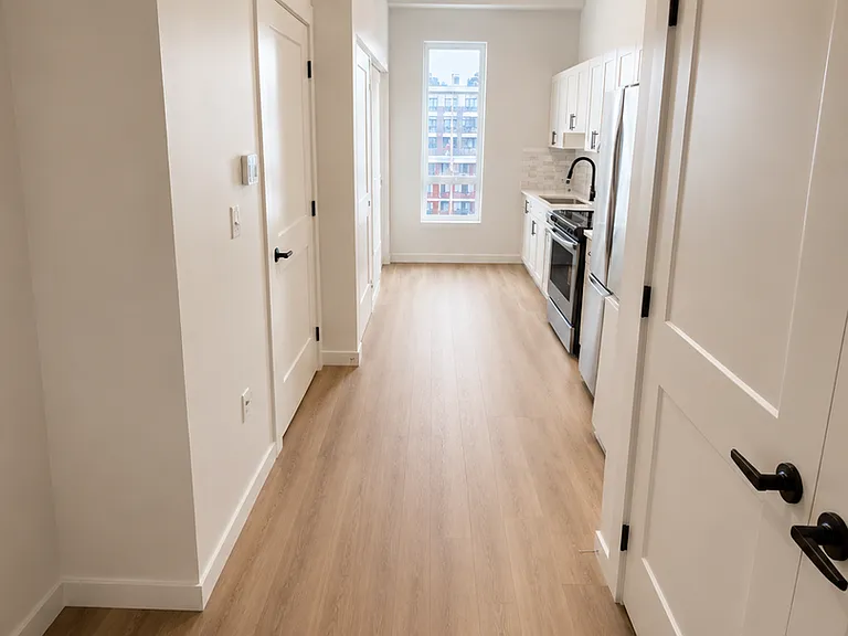 The Gibson Apartment Homes — Photo 37
