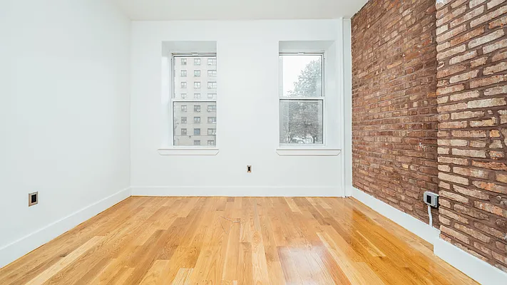 Rented by Nooklyn NYC LLC | media 29