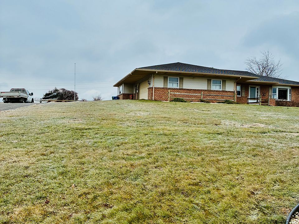 1st image of 660 Bella Vista Dr