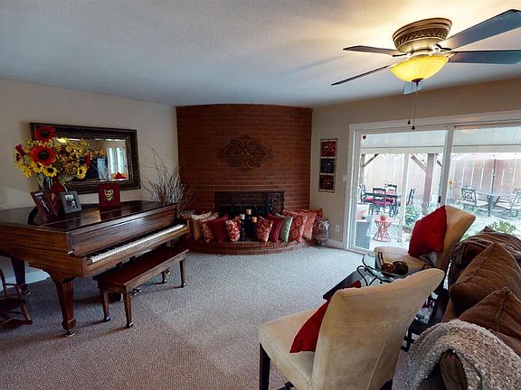 5th image of 3817 Dragoo Park Dr