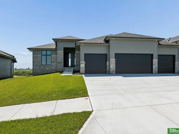 5606 198th St, Elkhorn, NE 68022