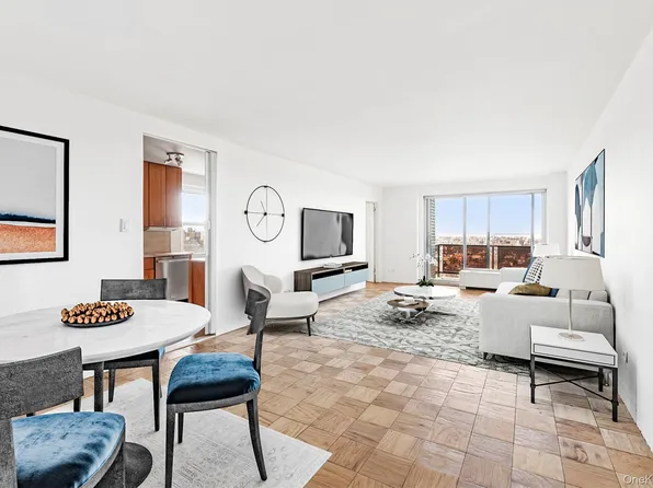 110-11 Queens Boulevard #22E, Forest Hills, NY 11375