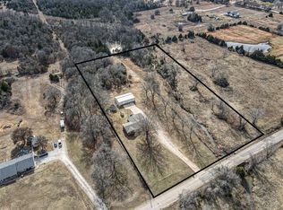 38243 New Hope Rd, Tecumseh, OK 74873
