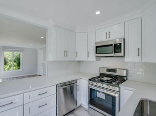 1920 Sacramento St, Berkeley, CA 94702