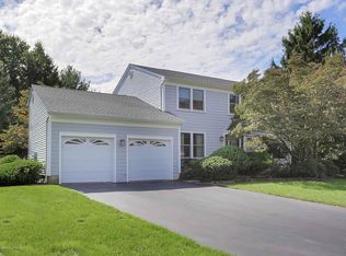 6 Bayberry Dr, Holmdel, NJ 07733