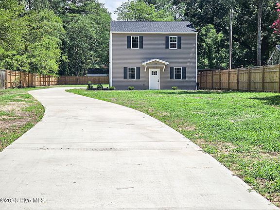2nd image of 308 Pearson Street N