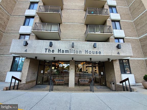 3rd image of 4 Monroe St APT 201