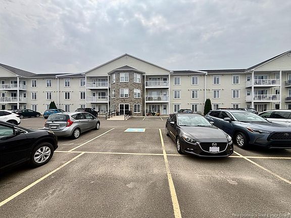 2nd image of 130 Lian St #327