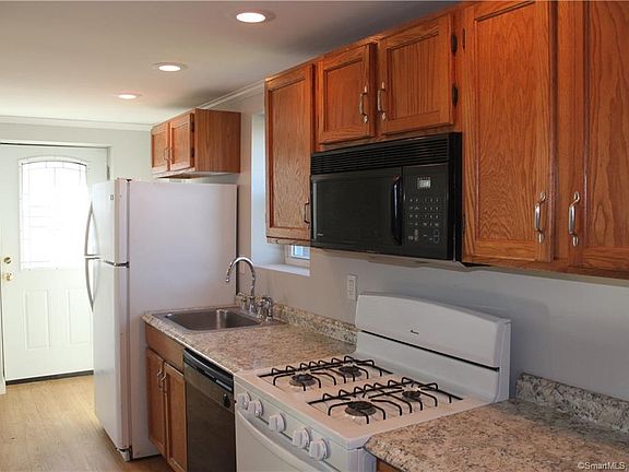 749-751 Long Hill Road