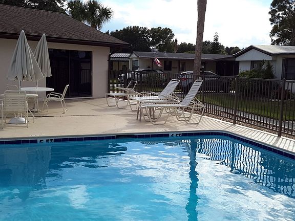 4th image of 532 Cheyenne Dr