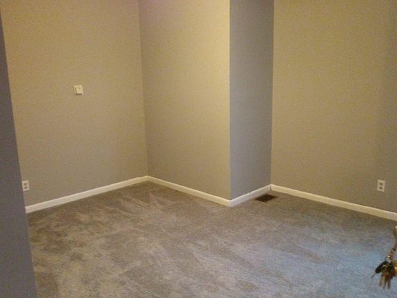5th image of 504 Prospect Ave APT 5