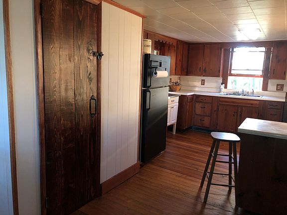 2nd image of 2121 Route 44 APT 1