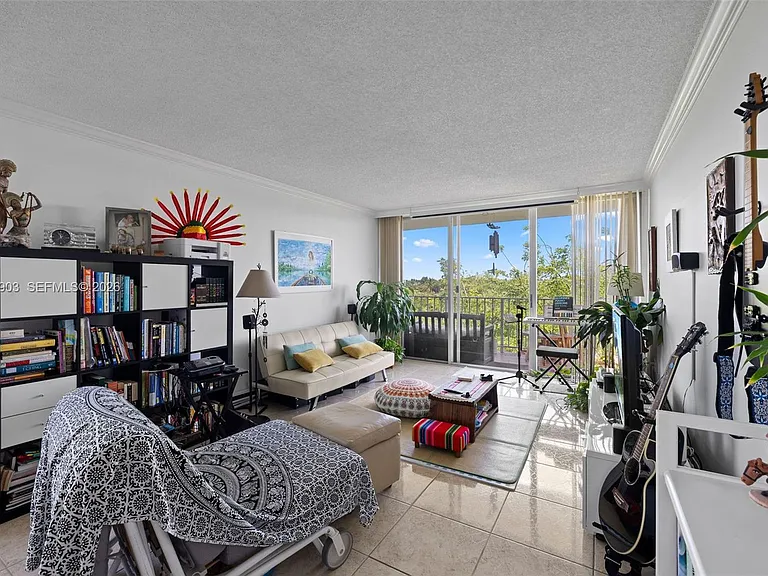 13120 SW 92nd Ave #B-505 — Photo 17