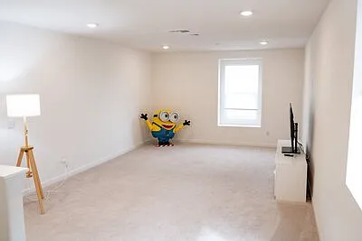 4 bed, 2547 sqft, $3,500 — Photo 2