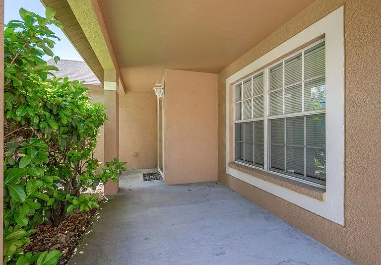 4729 White Bay Cir — Photo 4