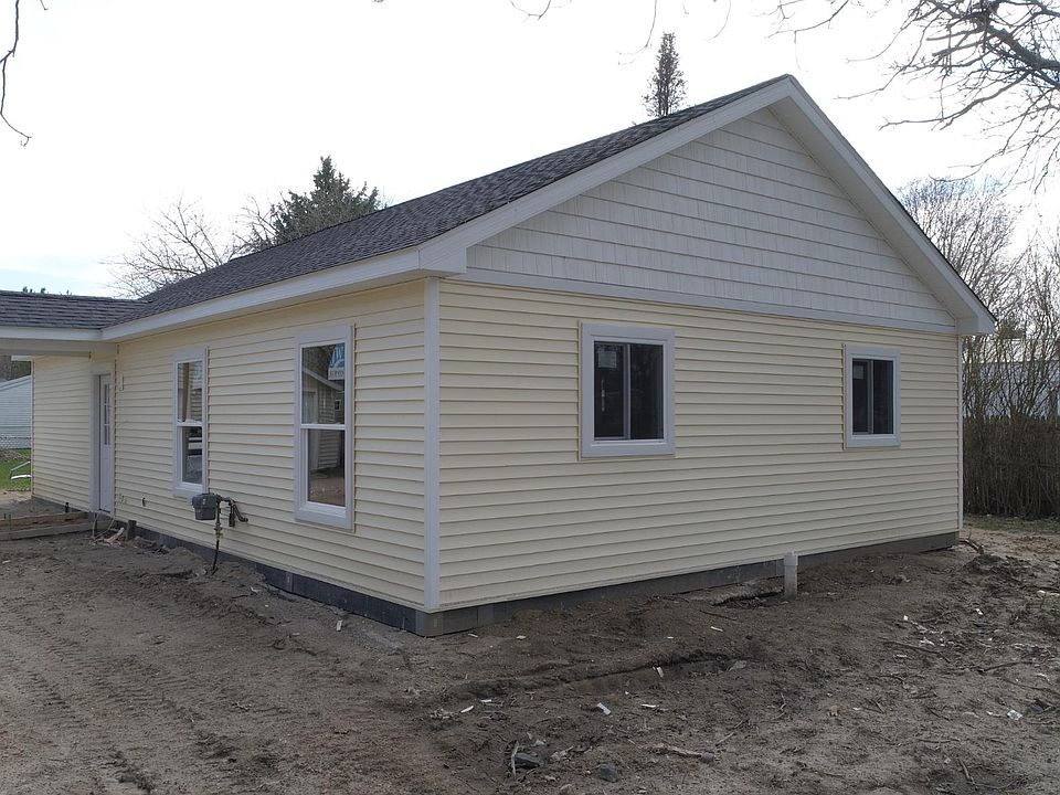 1st image of 5772 Iroquois Dr