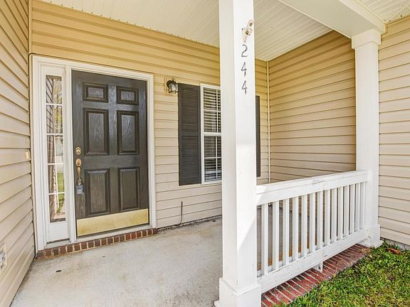 3rd image of 244 Highwoods Plantation Ave