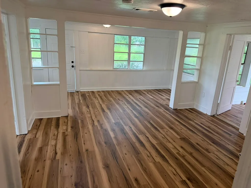 3 bed, 1388 sqft, $1,550 — Photo 2