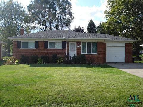 1st image of 46141 Oaklawn St