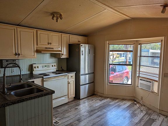 2nd image of 918 Reed Canal Rd Lot 139