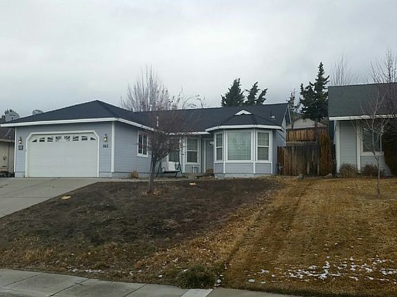2nd image of 945 Shadow Mountain Dr