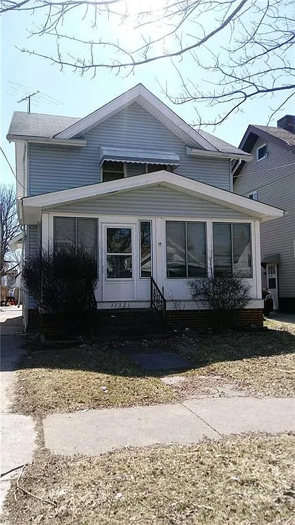 11321 Fortune Ave photo 1