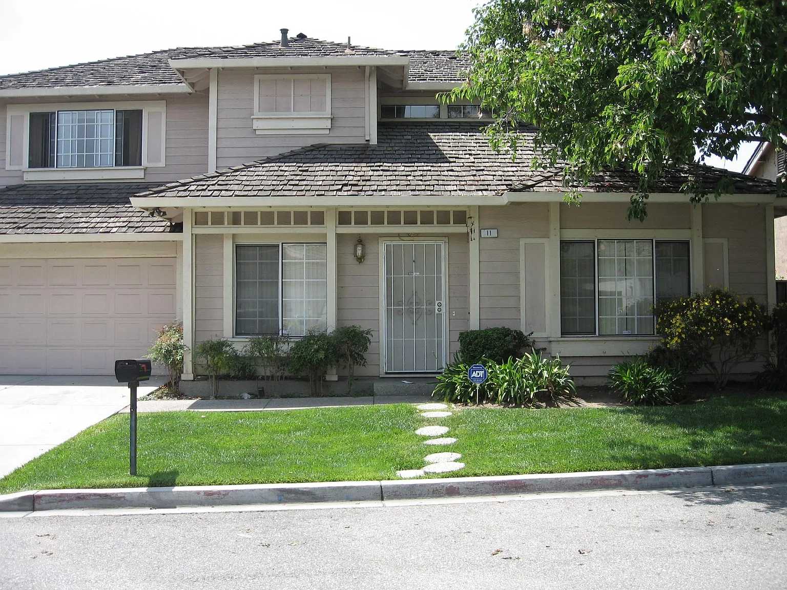 11 Rockway Dr photo 1