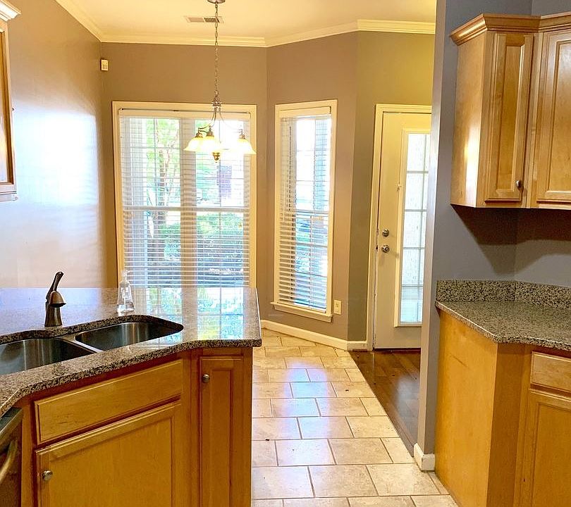 1st image of 1447 River Walk Cir