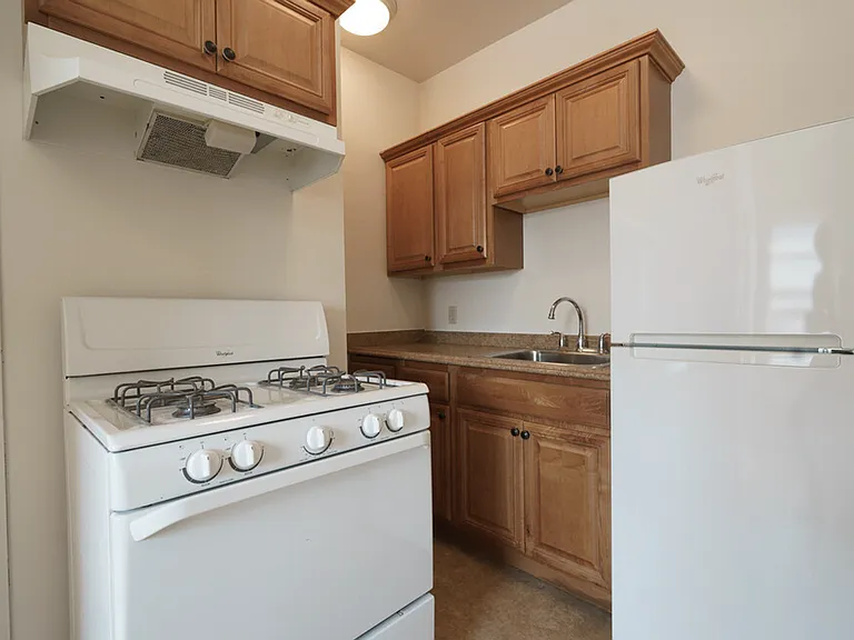 2400 Harriet Ave Apartments | Origen Living — Photo 7